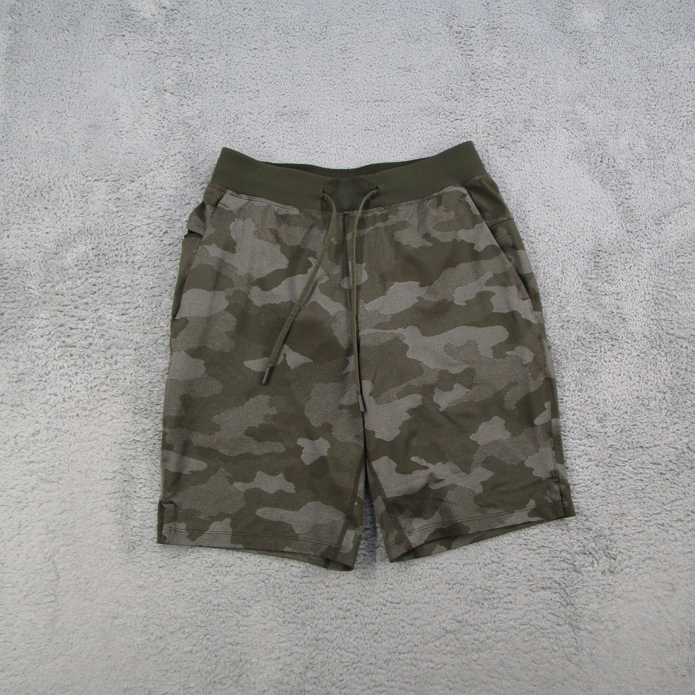 Lululemon Metal Vent Tech Shorts Mens Small Green Camo 9 Inch Inseam Training